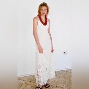 🌟SOLD🌟Linen dress with lace/embroidery detail by Zara - L - NWT